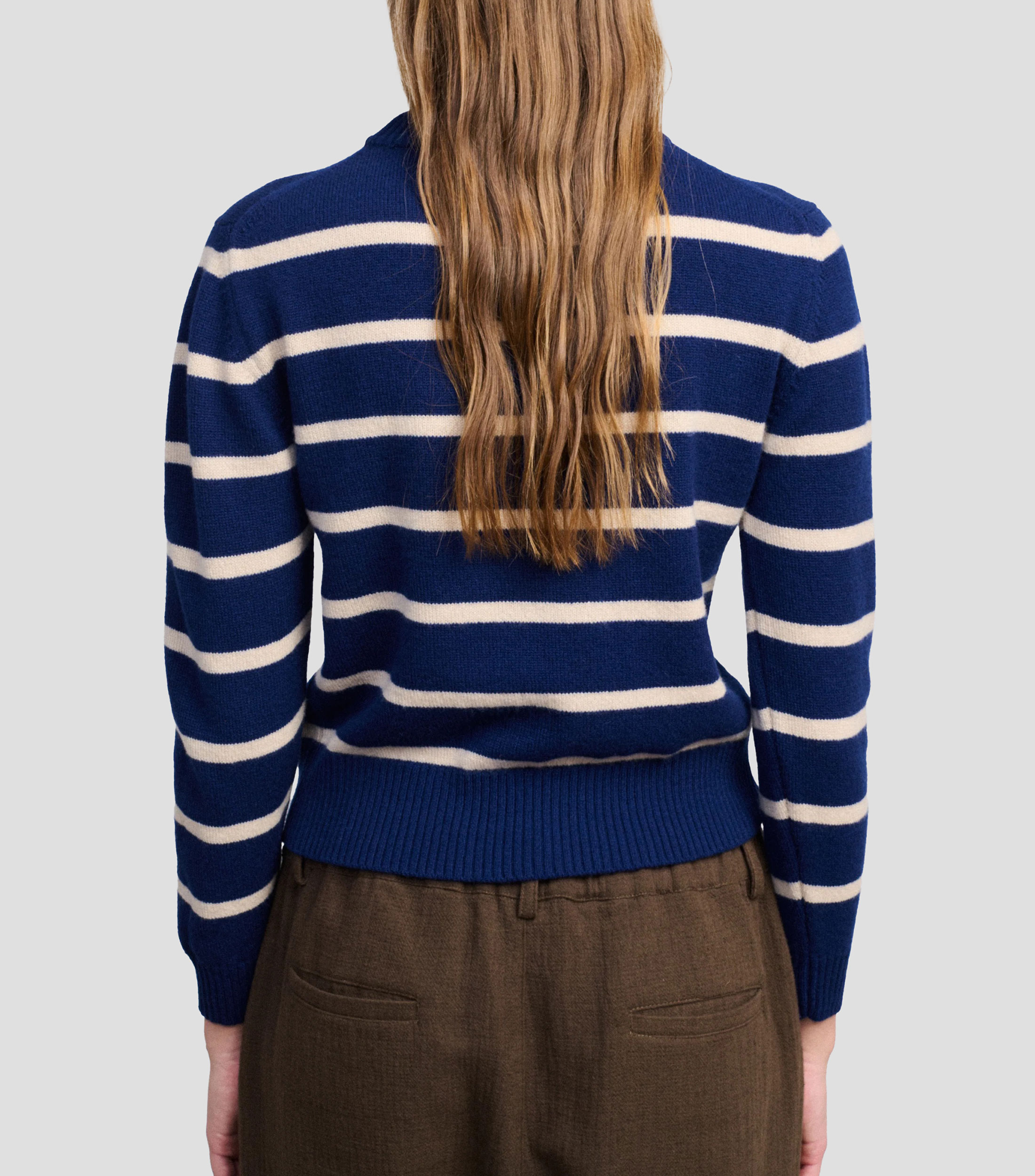 Suéter cuello redondo Mujer